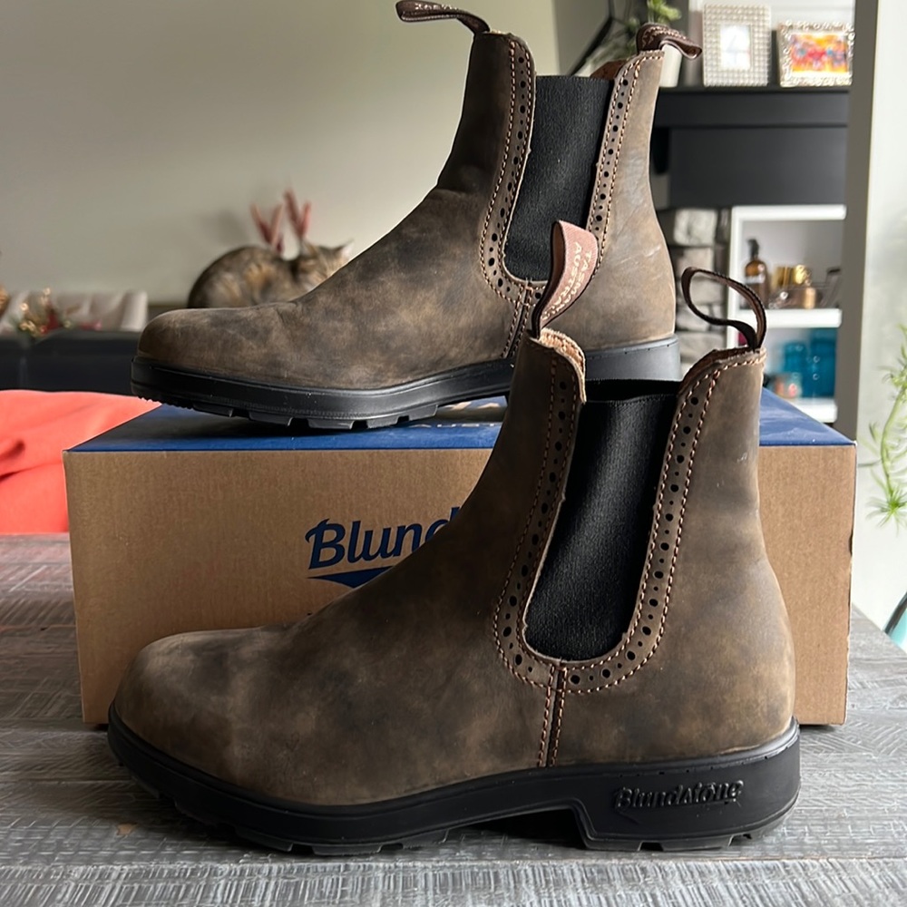 Blundstone High Top boots